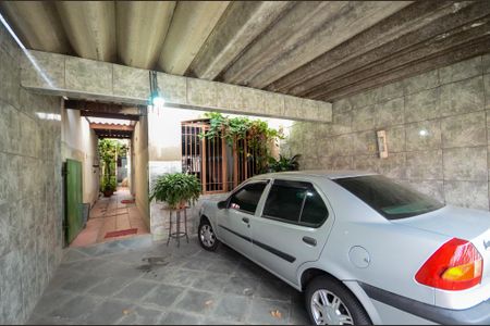 Casa à venda com 210m², 3 quartos e 2 vagasGaragem