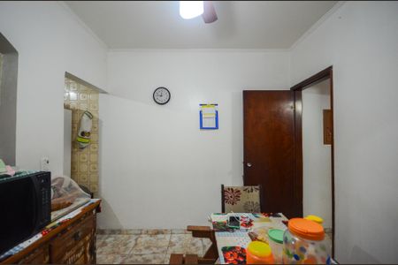 Casa à venda com 210m², 3 quartos e 2 vagasCozinha