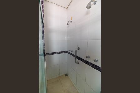 Casa à venda com 70m², 2 quartos e 1 vaga Casa à venda com 70m², 2 quartos e 1 vagaBanheiro da Suíte