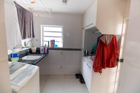 Casa à venda com 70m², 2 quartos e 1 vaga Casa à venda com 70m², 2 quartos e 1 vagaÁrea de Serviço