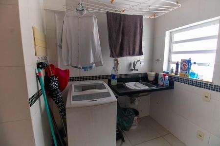 Casa à venda com 70m², 2 quartos e 1 vaga Casa à venda com 70m², 2 quartos e 1 vagaÁrea de Serviço