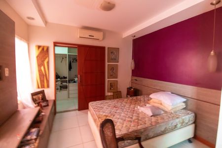 Casa à venda com 70m², 2 quartos e 1 vaga Casa à venda com 70m², 2 quartos e 1 vagaSuíte