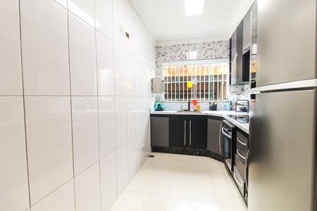 Casa para alugar com 200m², 3 quartos e 2 vagasCozinha