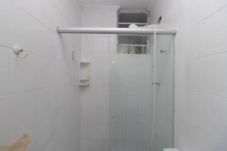 Apartamento para alugar com 55m², 2 quartos e 1 vaga Apartamento para alugar com 55m², 2 quartos e 1 vagaBanheiro
