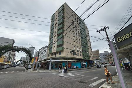 Apartamento para alugar com 100m², 2 quartos e sem vagaFachada
