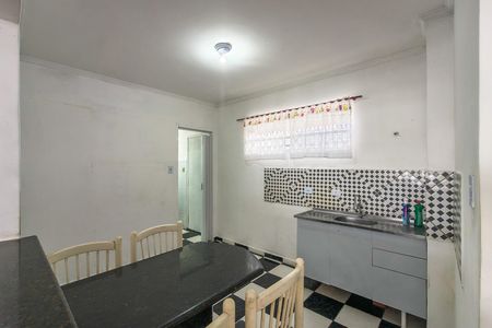 Apartamento para alugar com 100m², 2 quartos e sem vagaCozinha 