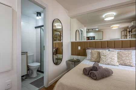 Sala / Quarto de apartamento para alugar com 1 quarto, 27m² em Vila Olímpia, São Paulo