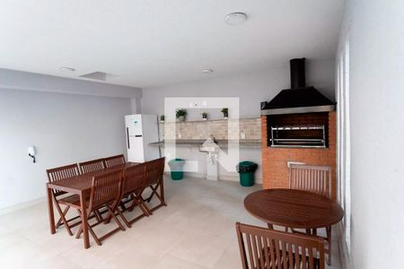Apartamento para alugar com 38m², 2 quartos e 1 vagaÁrea comum - Churrasqueira