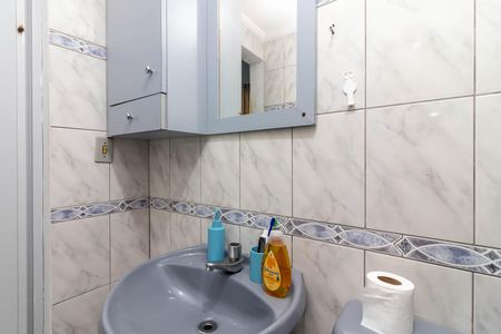 Casa à venda com 145m², 3 quartos e 1 vaga Casa à venda com 145m², 3 quartos e 1 vagaBanheiro da Suíte