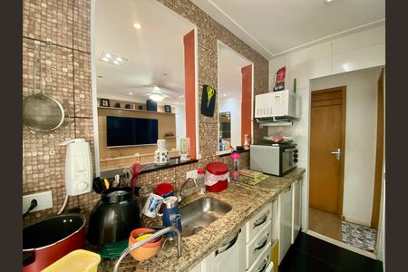 Apartamento à venda com 52m², 2 quartos e 1 vaga Apartamento à venda com 52m², 2 quartos e 1 vagaCozinha