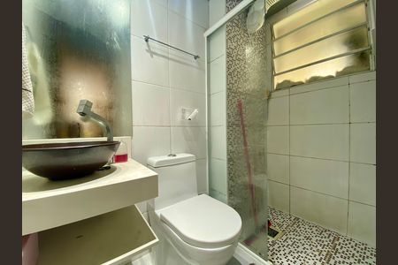 Apartamento à venda com 52m², 2 quartos e 1 vaga Apartamento à venda com 52m², 2 quartos e 1 vagaBanheiro