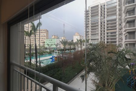 Apartamento para alugar com 129m², 3 quartos e 2 vagas Apartamento para alugar com 129m², 3 quartos e 2 vagasVaranda