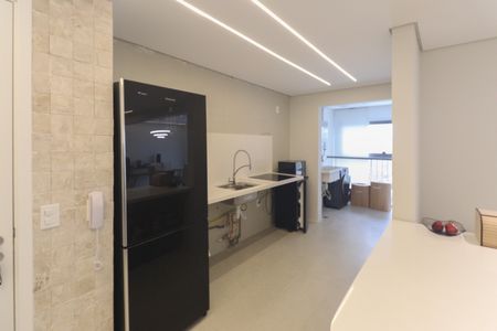Apartamento para alugar com 129m², 3 quartos e 2 vagas Apartamento para alugar com 129m², 3 quartos e 2 vagasCozinha