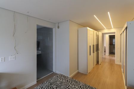 Apartamento para alugar com 129m², 3 quartos e 2 vagas Apartamento para alugar com 129m², 3 quartos e 2 vagasSuíte 2
