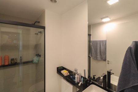 Apartamento para alugar com 129m², 3 quartos e 2 vagas Apartamento para alugar com 129m², 3 quartos e 2 vagasBanheiro da Suíte 1