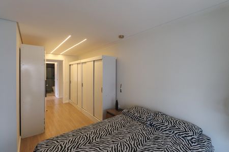 Apartamento para alugar com 129m², 3 quartos e 2 vagas Apartamento para alugar com 129m², 3 quartos e 2 vagasSuíte 2