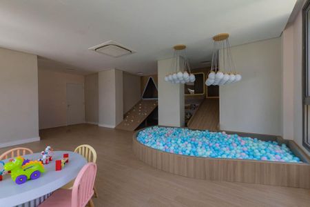 Apartamento para alugar com 129m², 3 quartos e 2 vagas Apartamento para alugar com 129m², 3 quartos e 2 vagasBrinquedoteca