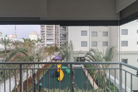 Apartamento para alugar com 129m², 3 quartos e 2 vagas Apartamento para alugar com 129m², 3 quartos e 2 vagasVaranda
