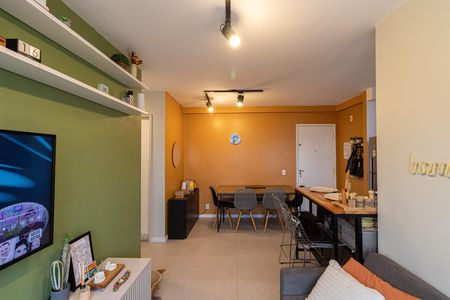 Apartamento à venda com 47m², 2 quartos e sem vaga Apartamento à venda com 47m², 2 quartos e sem vagaSala/Cozinha/Área de Serviço
