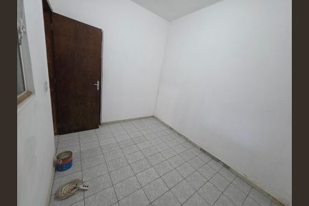 Casa para alugar com 220m², 4 quartos e 2 vagas