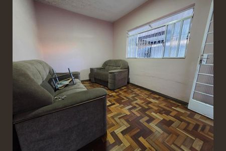 Casa para alugar com 4 quartos, 220m² em Dom Cabral, Belo Horizonte