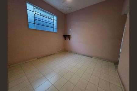 Casa para alugar com 4 quartos, 220m² em Dom Cabral, Belo Horizonte