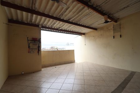 Casa à venda com 173m², 3 quartos e 3 vagasTerraço