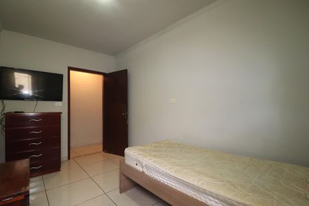Casa à venda com 173m², 3 quartos e 3 vagasQuarto 2