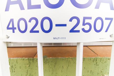 Casa para alugar com 90m², 3 quartos e 1 vaga Casa para alugar com 90m², 3 quartos e 1 vagaMVJT - 1111