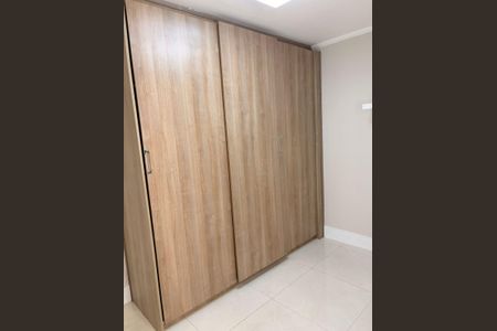 Apartamento à venda com 64m², 2 quartos e 1 vaga Apartamento à venda com 64m², 2 quartos e 1 vagaQuarto