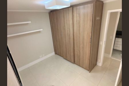 Apartamento à venda com 64m², 2 quartos e 1 vaga Apartamento à venda com 64m², 2 quartos e 1 vagaQuarto