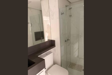 Apartamento à venda com 64m², 2 quartos e 1 vaga Apartamento à venda com 64m², 2 quartos e 1 vagaBanheiro