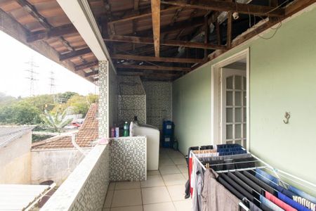 Casa à venda com 560m², 3 quartos e 2 vagas Casa à venda com 560m², 3 quartos e 2 vagasÁrea de Serviço