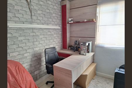 Casa à venda com 560m², 3 quartos e 2 vagas Casa à venda com 560m², 3 quartos e 2 vagasEscritório