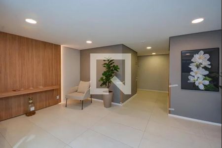 Apartamento à venda com 65m², 2 quartos e 1 vaga Apartamento à venda com 65m², 2 quartos e 1 vagaHall de entrada