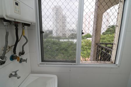Apartamento para alugar com 68m², 3 quartos e 1 vagaÁrea de Serviço