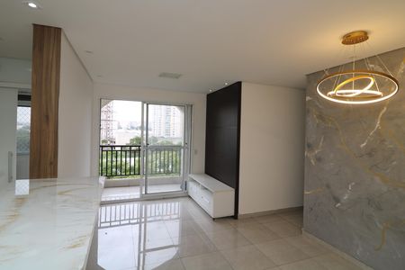 Sala de apartamento à venda com 3 quartos, 68m² em Sítio da Figueira, São Paulo