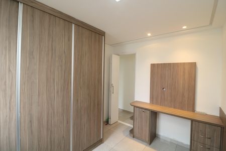 Apartamento para alugar com 68m², 3 quartos e 1 vagaQuarto 2