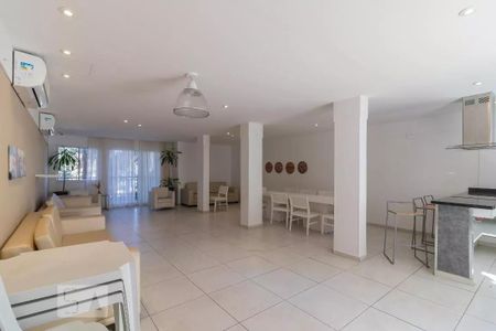 Apartamento para alugar com 68m², 3 quartos e 1 vagaÁrea comum - Salão de festas
