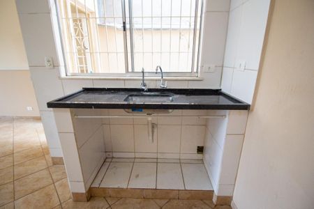 Casa para alugar com 178m², 3 quartos e 2 vagasCozinha 