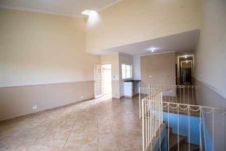 Casa para alugar com 178m², 3 quartos e 2 vagasCozinha 