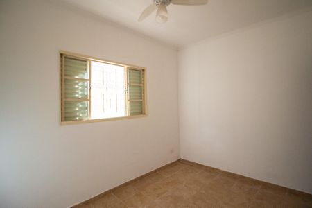 Casa para alugar com 178m², 3 quartos e 2 vagasQuarto  2