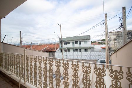 Casa para alugar com 178m², 3 quartos e 2 vagasVaranda 