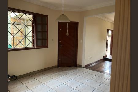 Sala de casa para alugar com 5 quartos, 494m² em Filadélfia, Betim
