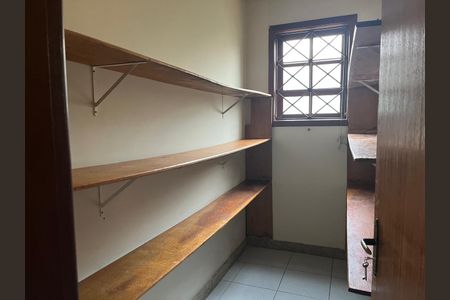 Corredor de casa para alugar com 5 quartos, 494m² em Filadélfia, Betim