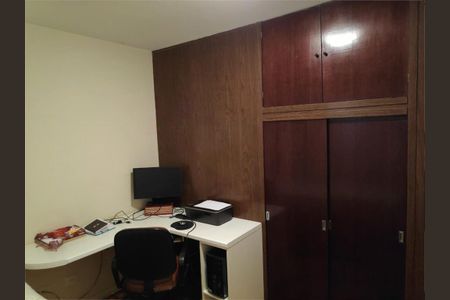 Casa à venda com 3 quartos, 144m² em Jardim Rossin, São Paulo