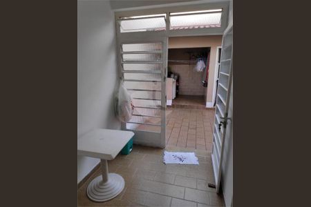 Casa à venda com 3 quartos, 144m² em Jardim Rossin, São Paulo