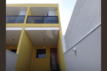 Casa à venda com 3 quartos, 100m² em Jardim Eliane, São Paulo