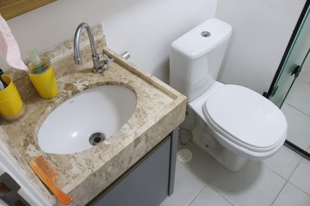 Apartamento à venda com 60m², 2 quartos e sem vagaBanheiro