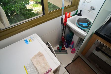 Apartamento à venda com 80m², 2 quartos e 1 vagaÁrea de Serviço
